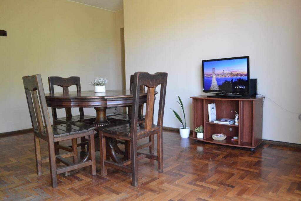 Departamento Espana - Centrico - Completo * Mendoza